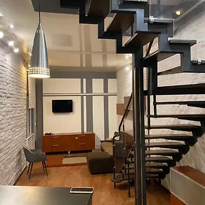  Апартаменты Apt In The Center Of The Town Near The Opera House